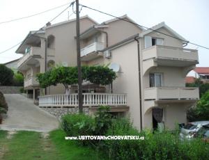 Apartments Desanka