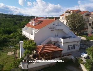Apartments Višnja