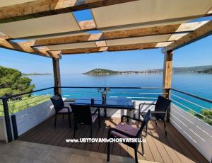 Apartments Maris - Beach House 