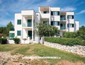 Apartments Ljubić