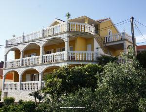 Apartments Karmen