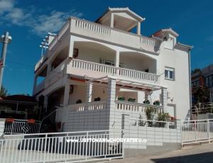 Apartments Tanja