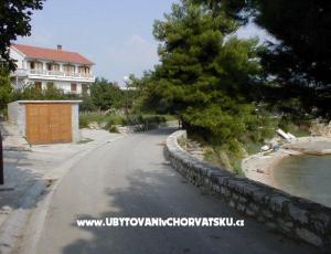 Apartments Danijela Karma