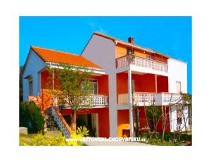 Apartments Ivica- Livi 
