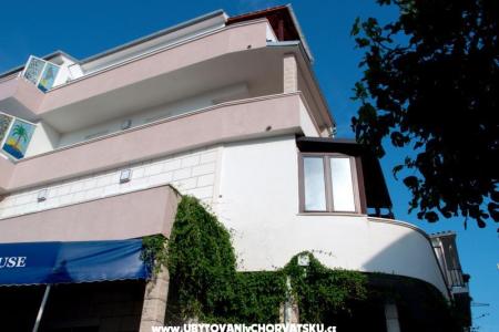 Apartments Silvana Baska Voda Croatia