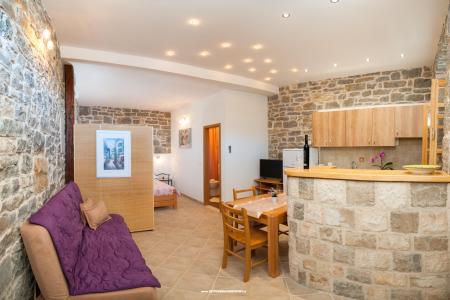 Apartments Zrinka photo 4