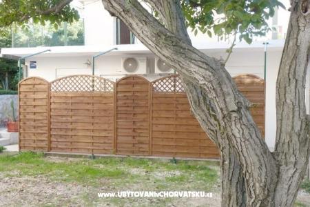 Apartments Baška H2O Baška Voda Croatia