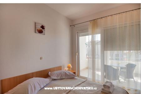 House  Marta photo 2