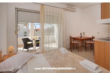House  Marta photo 3