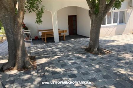 Apartment Anka Bibinje Croatia