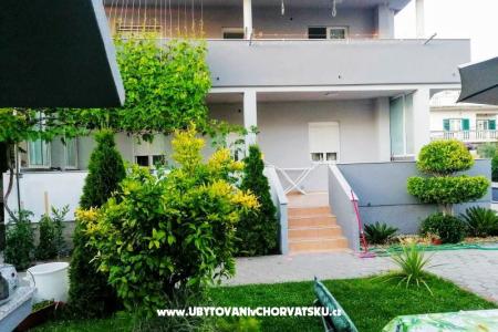 Apartments Karin Bibinje Croatia