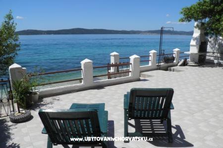 Apartments Mikulandra on the beach photo 5