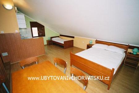 Apartments Žrvnar photo 3