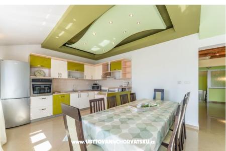 Crowonder Sun photo 3