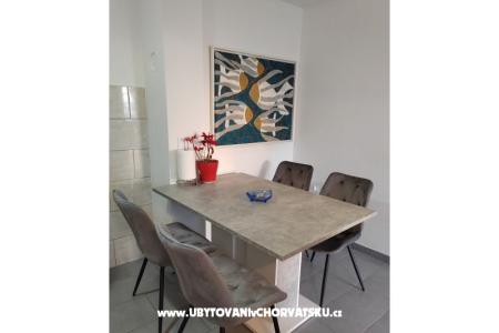 Krivini dvori photo 4