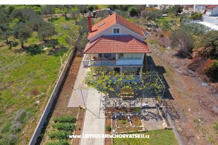 Large garden Bibinje Croatia