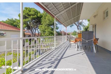 Apartments Lucija photo 4