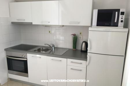 Apartments Roko photo 3
