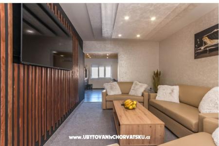 Bnm romantic photo 3