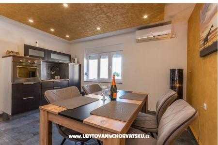 Bnm romantic photo 4