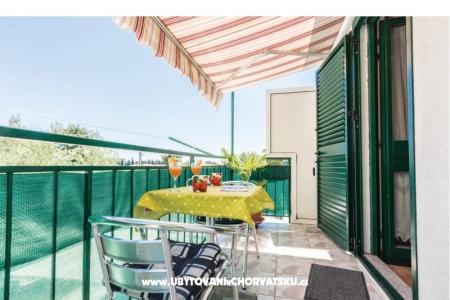 Nikola apartments photo 4