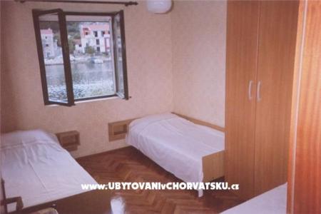 Apartments Blace photo 2