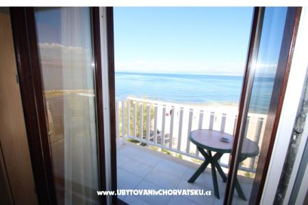 Ap 10m od mora/from sea/von Meer Island of Brac Croatia