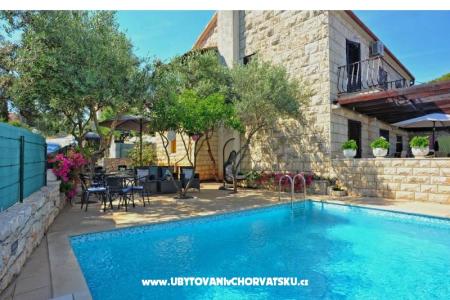 Apartments Bera, Julie i Edi photo 3