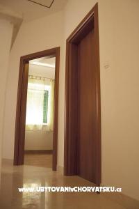 Apartments Jakšić photo 4