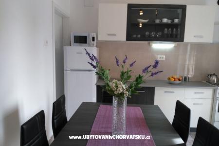 Apartments Tomislav photo 4