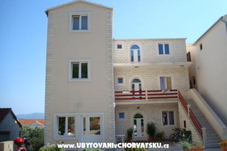 Apartments Villa Niko Bol photo 2