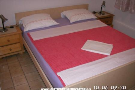 Apartments Barisic photo 4
