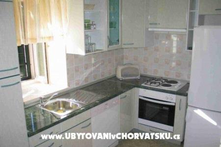 Apartments Jadranka Postira photo 3