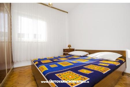 Supetar, Island Brač photo 3