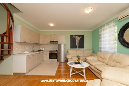 Seaview apartment Andrea 200 m from photo 2