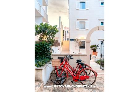 Sutivan Best Apartments photo 4