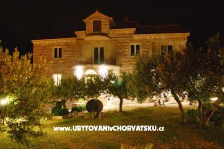 Villa Franka, Bol photo 2