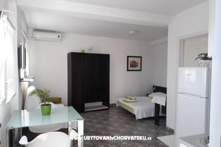 Adria Marija photo 2