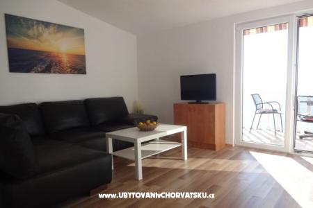 Apartments Jena, Pisak photo 4