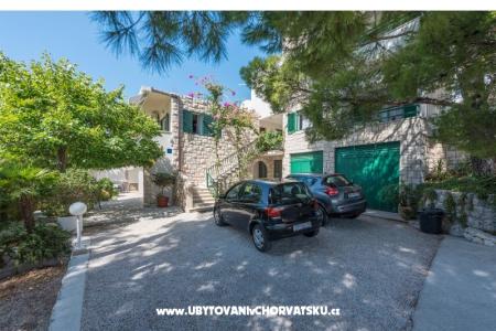 Apartments KiS Zelić Brela Croatia