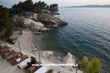 Apart hotel Brela SP Sunčeva postel photo 2