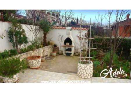 Adela Apartments photo 3