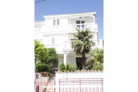 Anmarie Apartments photo 5