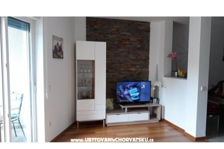 Apartment LINA photo 2