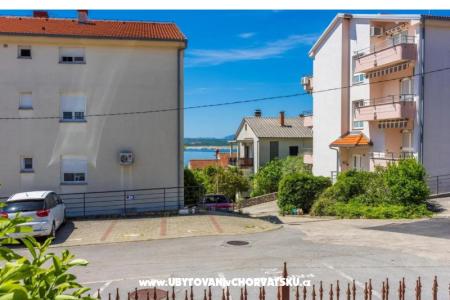 Apartment Lovor photo 2