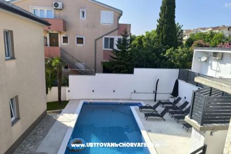 Apartments Evica photo 2