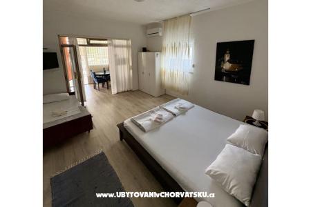Apartments ĐINA Selce photo 3