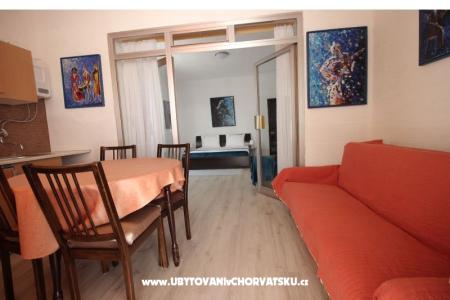 Apartments ĐINA Selce photo 5