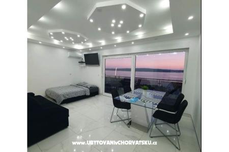 Delux apartment, heated pool photo 4