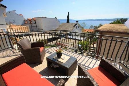 House  Mihaela photo 2